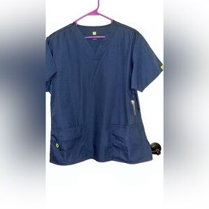 Wonderwink scrub top. New with tags!